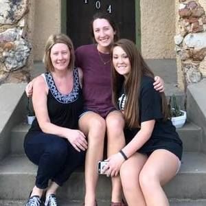 Meet your Posher, Jacqueline